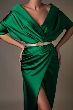 Baroque Gold Leather Waist Belt With Gold Buckle