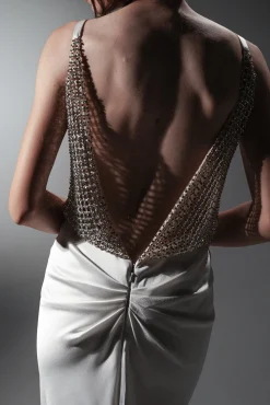 Elaris Dress In White-Silver