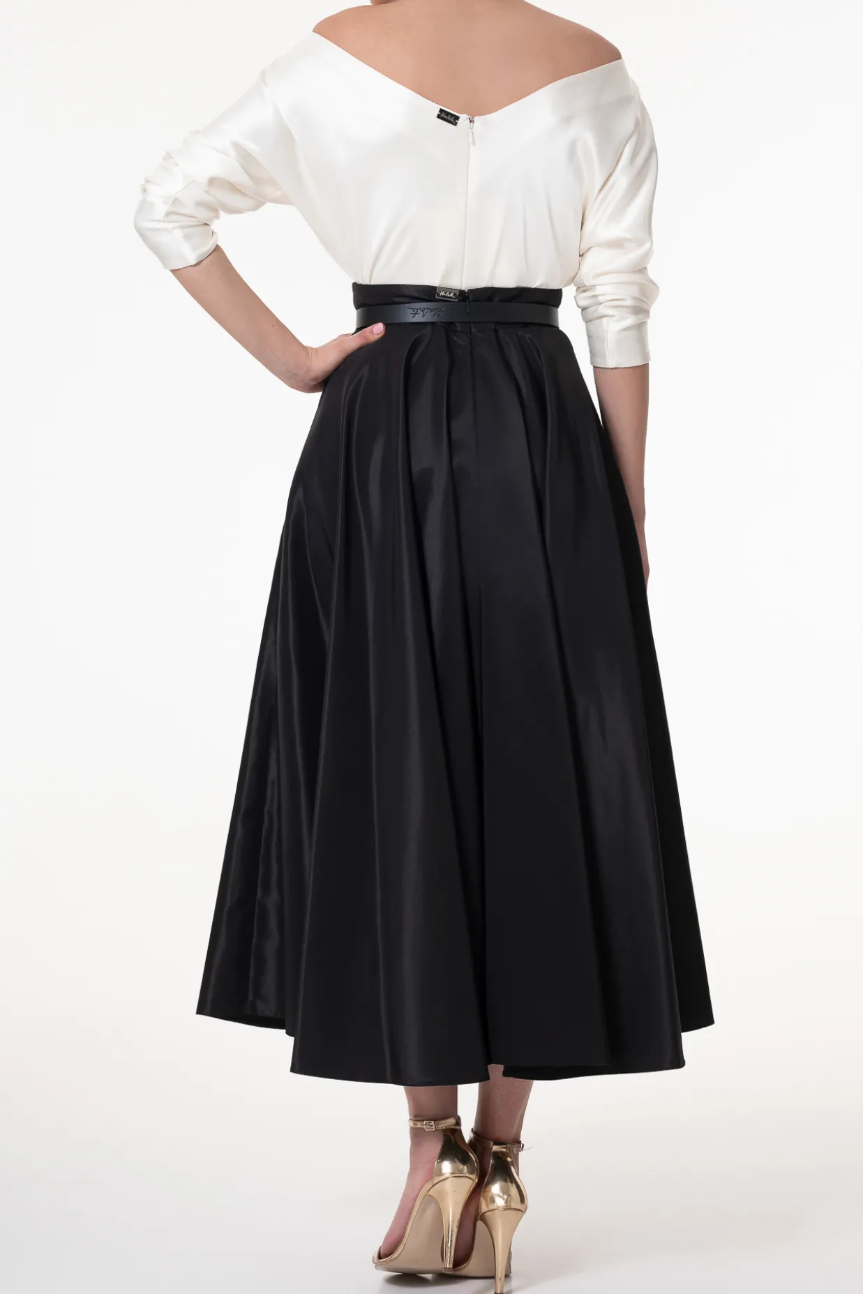 Elegant Satin Blouse In Ivory