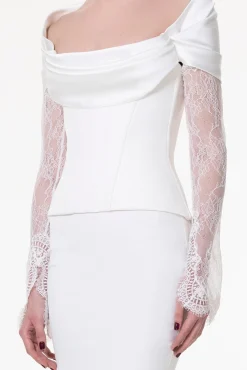 Embroidered Long Lace Gloves In Ivory