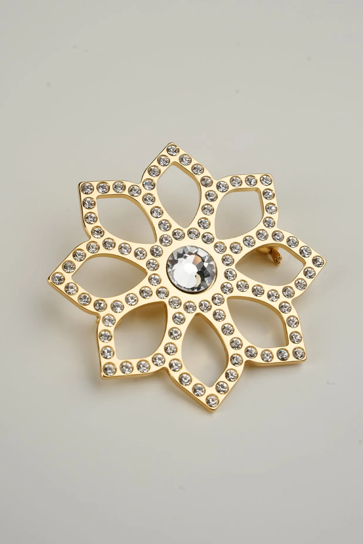 Lotus Single Flower Brooch In Gold-Plated