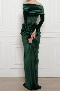 Quinn Long Velvet Gown In Dark-Green