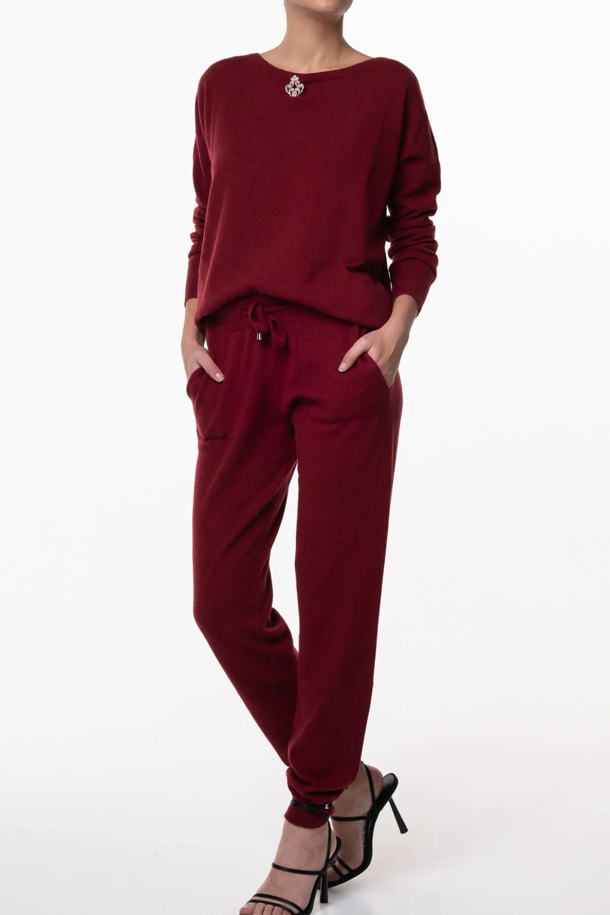 Rania Boat Neck Cashmere Sweater In Cuir De Russie