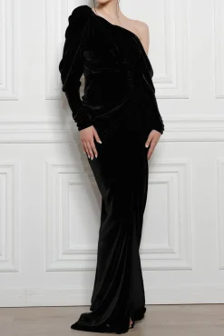 Zeina Long Velvet Gown in Black